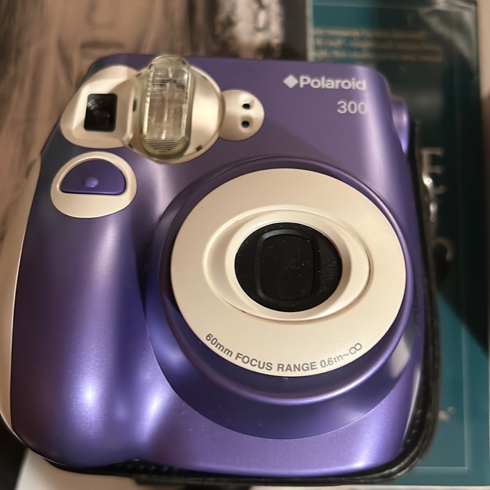 Polaroid 300 with case